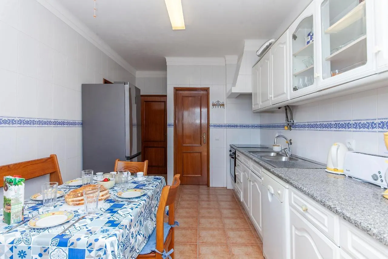 Feia-Traia Vestfuse Hotel Lagos 0*,