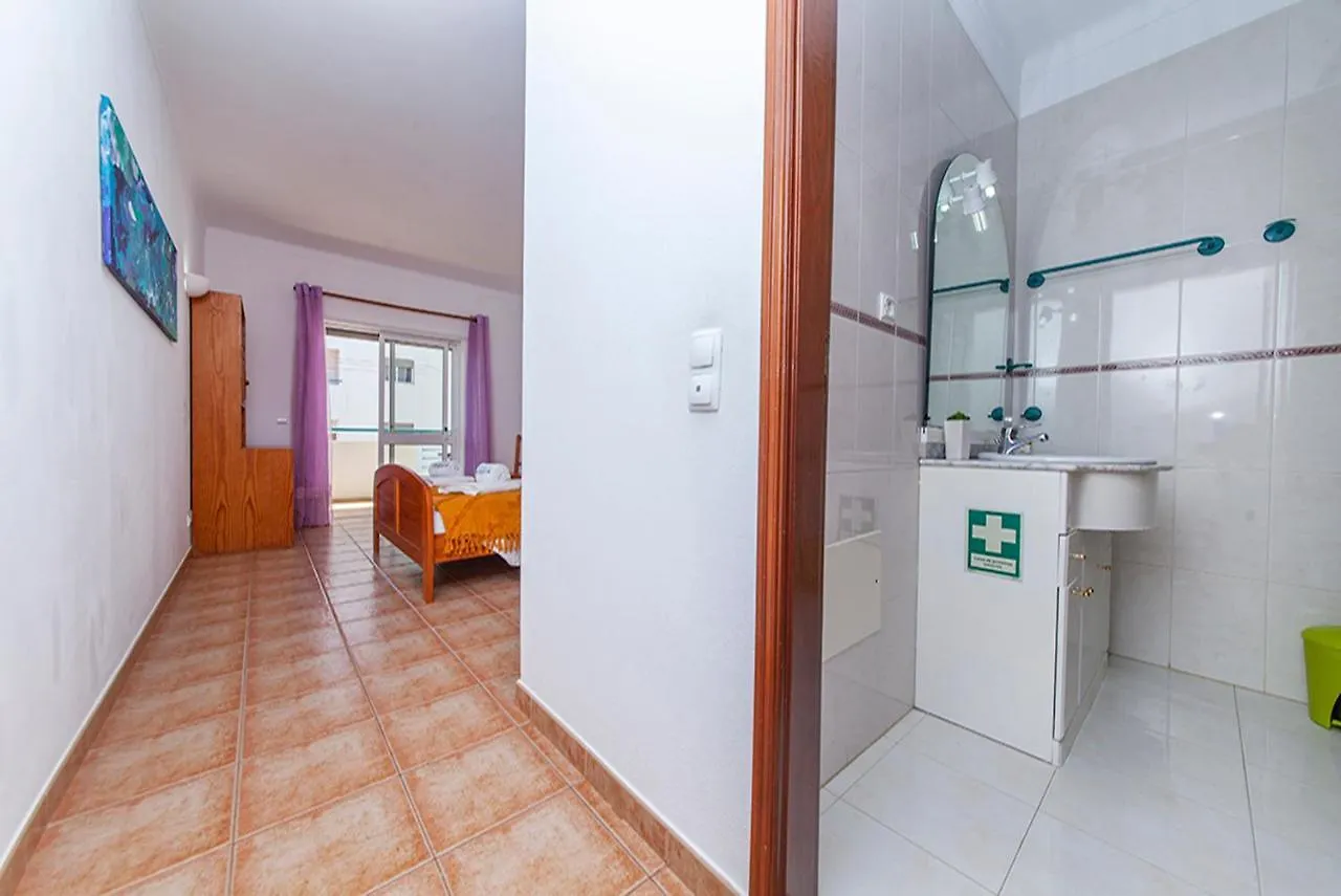 Feia-Traia Vestfuse Hotel Lagos Casa de hóspedes